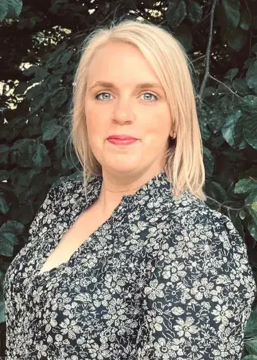 Mitarbeiterfoto von Kim Laura Mikolajewski